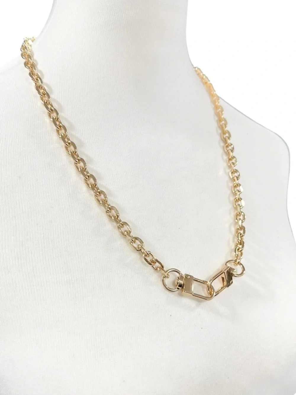 18K Gold Plated 23.5” Chain Necklace - Picture 7 of 8